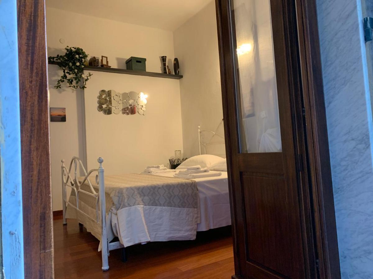Il Giardino Segreto Hotel Теларо Екстериор снимка