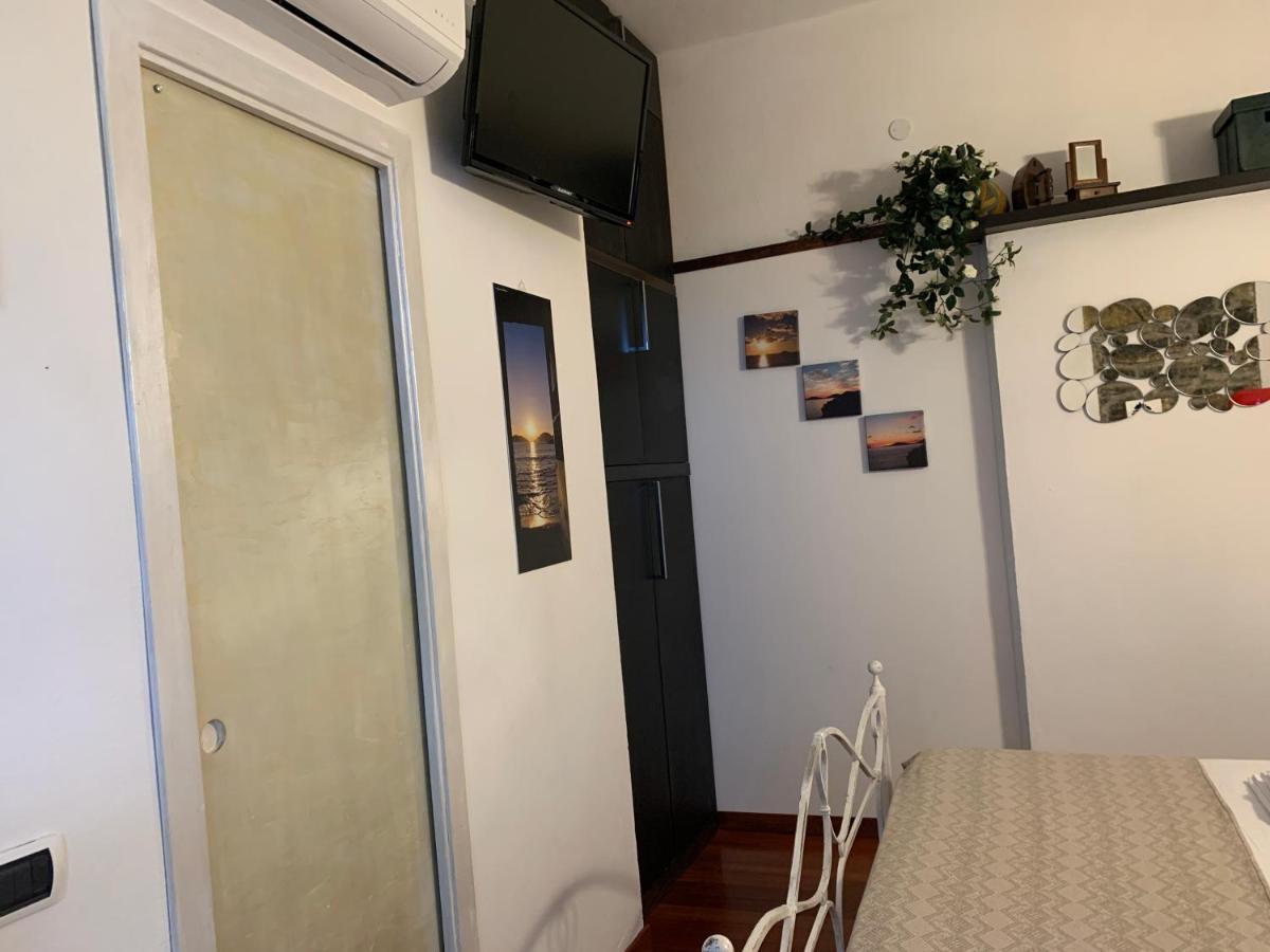 Il Giardino Segreto Hotel Теларо Екстериор снимка