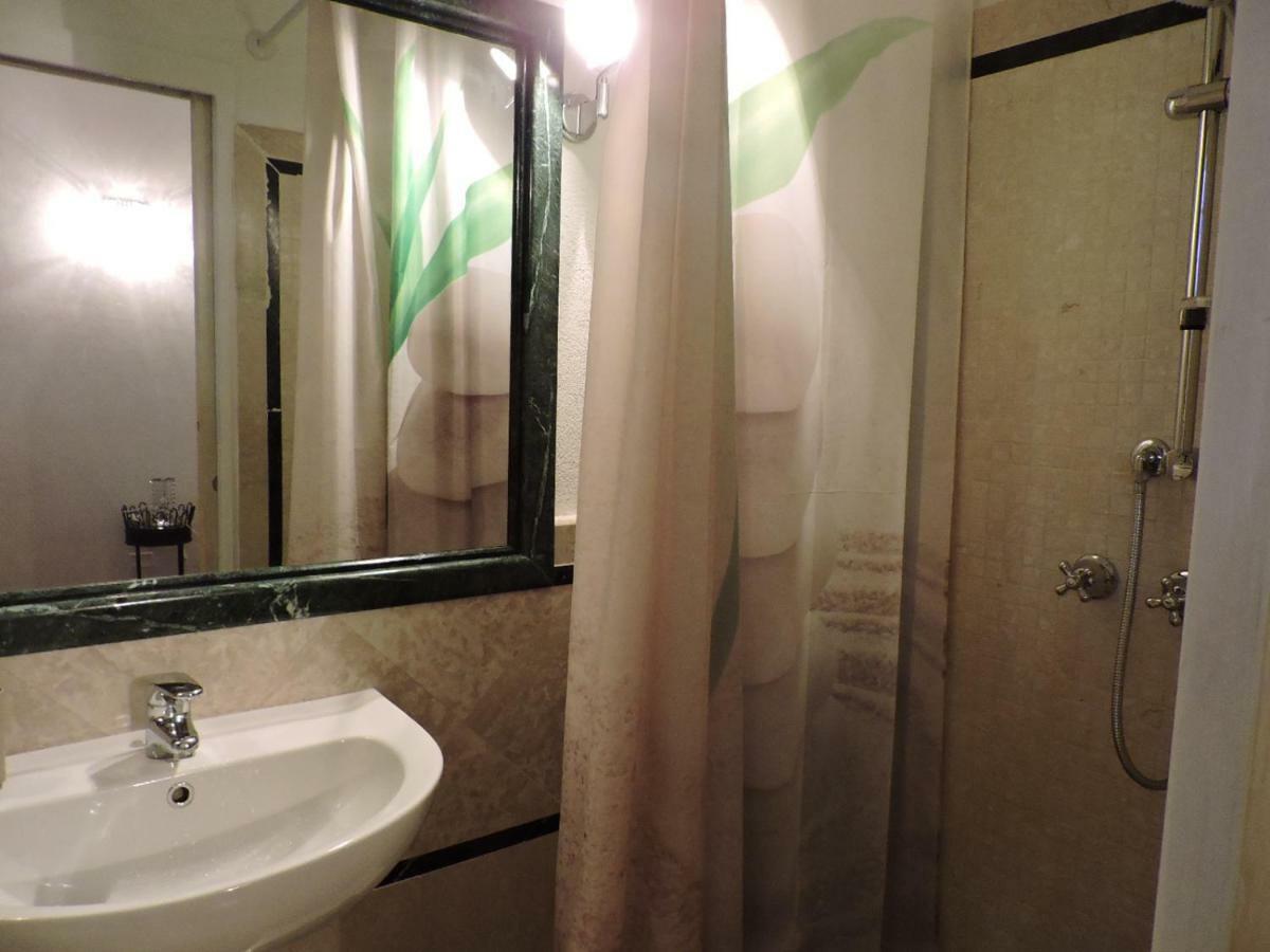 Il Giardino Segreto Hotel Теларо Екстериор снимка
